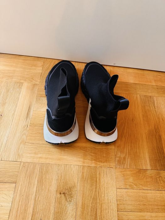 Манго обувки спортни