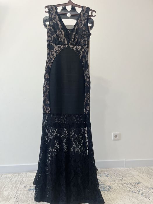 Вечерние платья