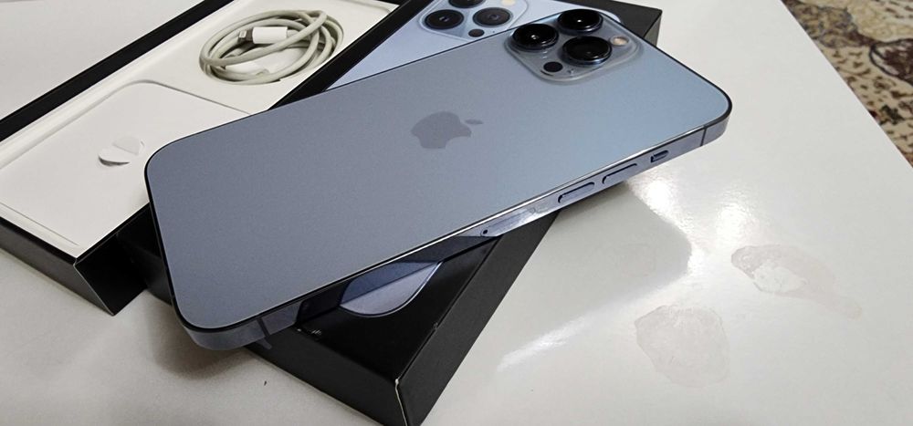 Iphone 13 Pro Max 128ГБ Отличное состояние АКК 83% Радной Продается с