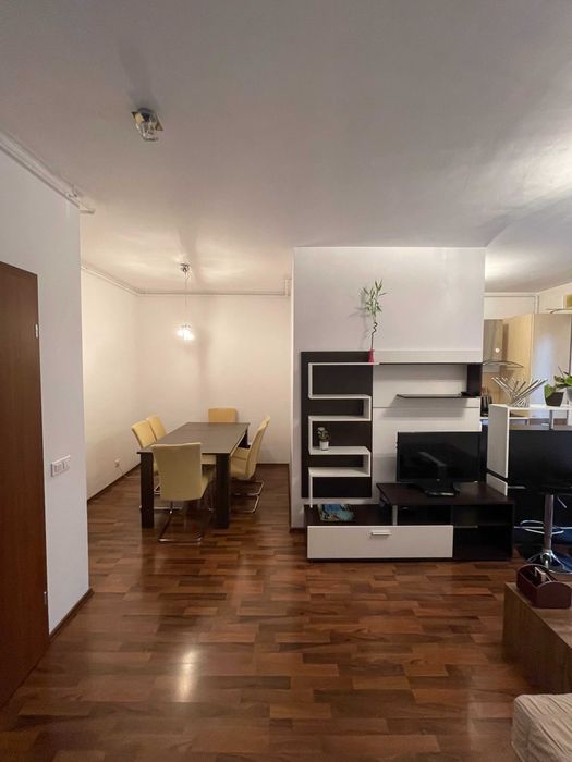 Inchiriere 2 camere Titan Rasarit de Soare