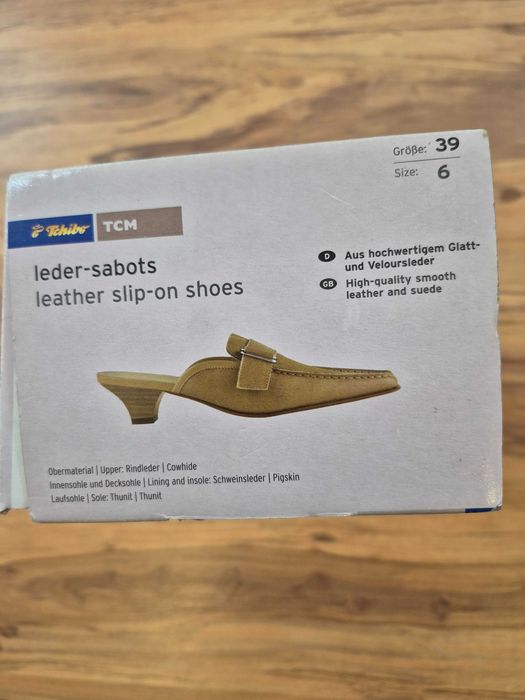 Papuci de dama din piele intoarsa Tcm-marimea39 -5 lei transportul