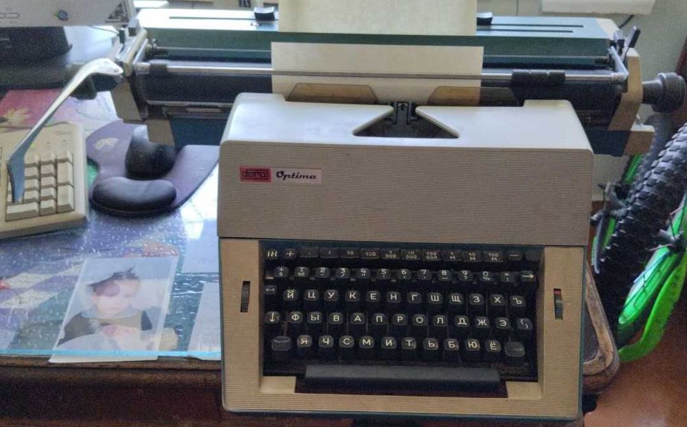 Пишущая машинка Optima