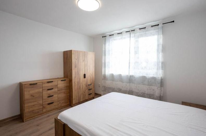 Дава се под наем Двустаен апартамент в Варна, Левски - 60 кв.м за 500 € - Снимка #4