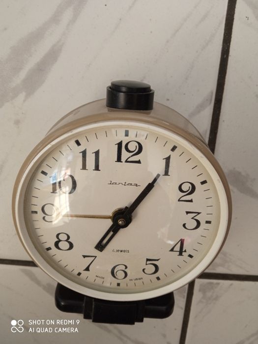 Руски будилник Янтар,Слава,Витяз.