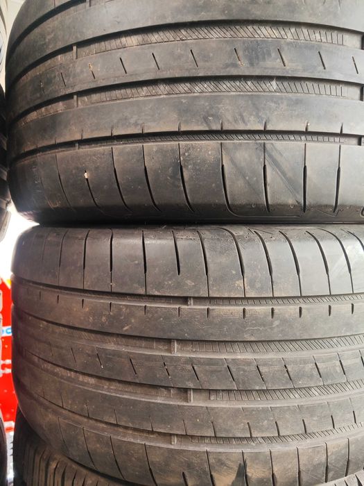 2бр. летни гуми 275/35/19 Goodyear