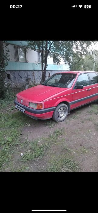 Фолтсфаген пассат б3