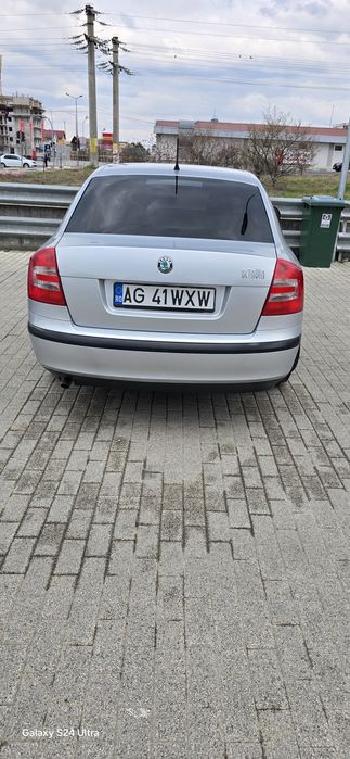 Vând Skoda octavia 2
