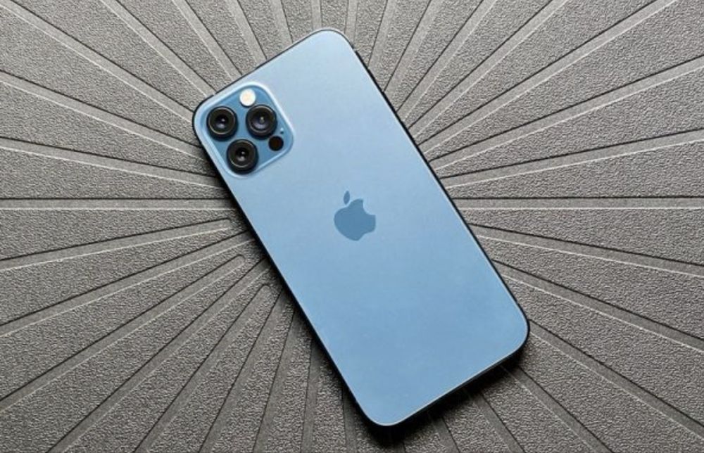 Iphone 12 pro max , schimb