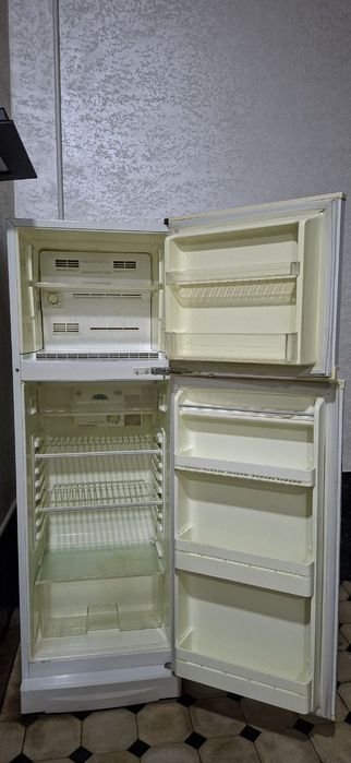 Холодильник оригинал Daewoo