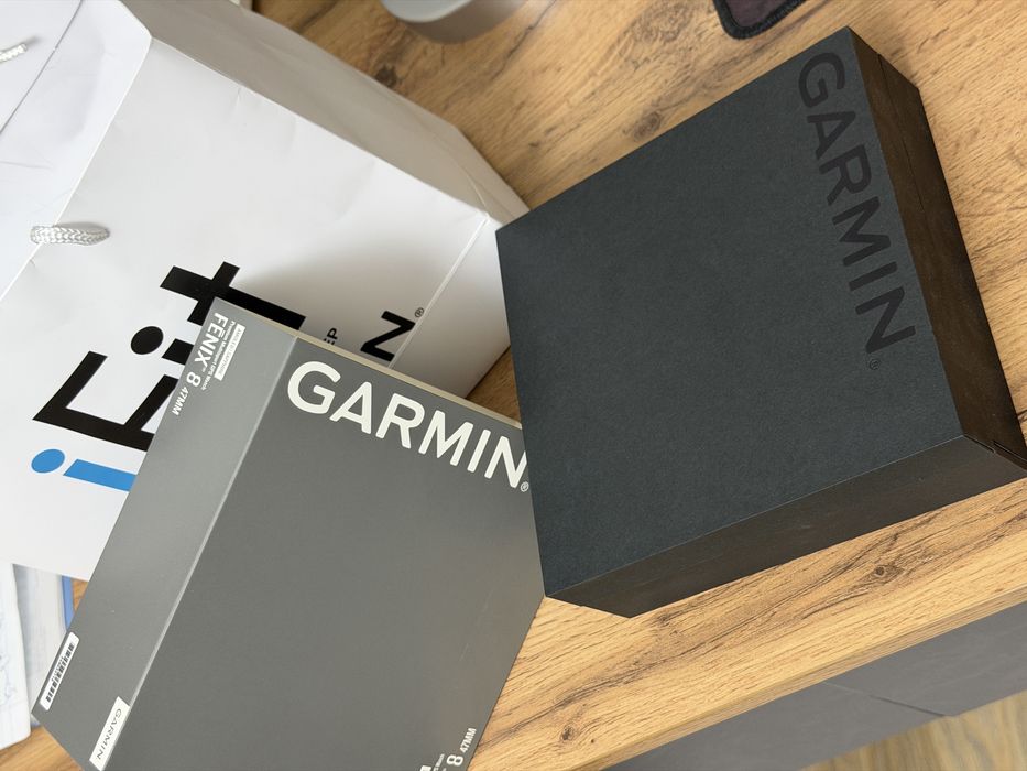 Продам Garmin Fenix 8 47 mm