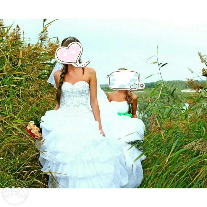 Продам свадебное платье со шлейфом