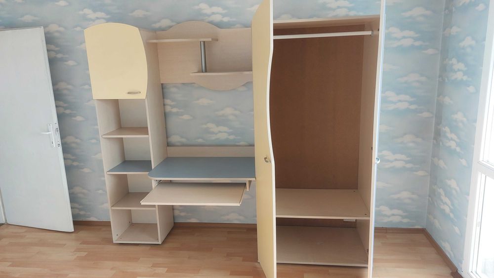 Комплект - секция с гардероб, ракла и легло