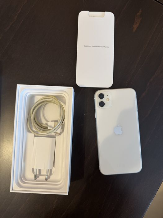 iPhone 11 в ОТЛИЧНО състояние