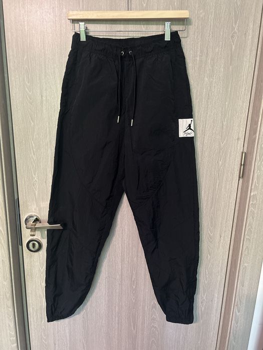 Pantaloni Jordan barbati marime S