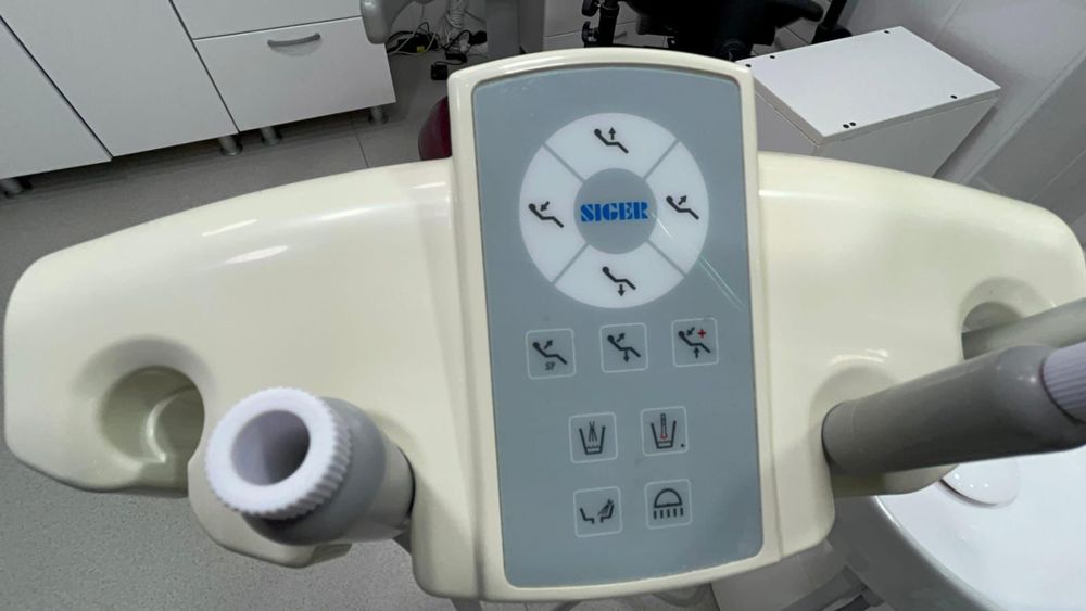 Стамотологическое кресло