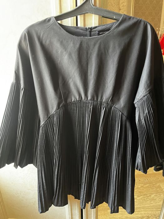 Продается нарядная кофточка