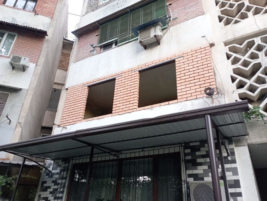 Кладка балкон Balkonga gisht teramiz