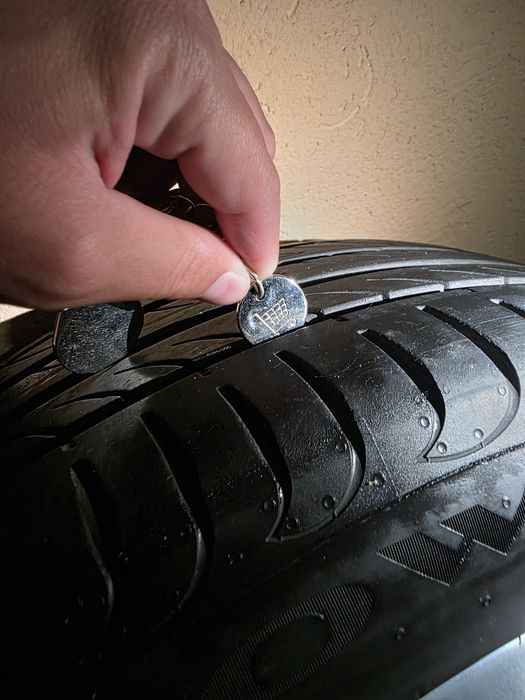 Pirelli Powergy 205/50 R17 DOT 4923