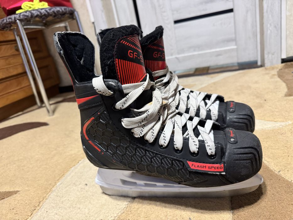 Продаю коньки ледорубы