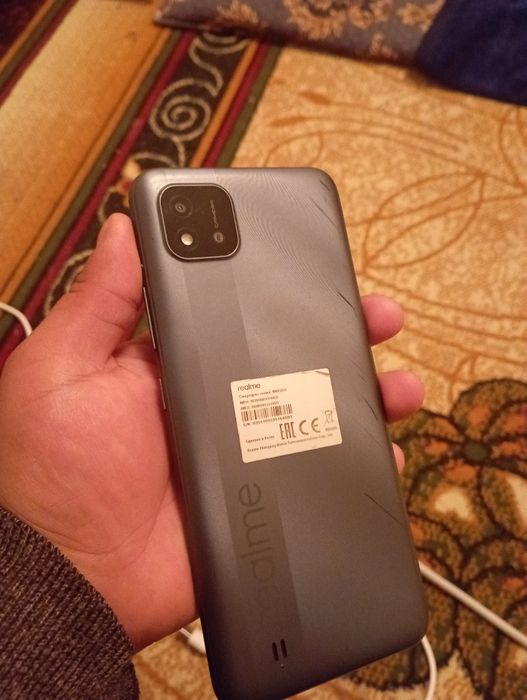 Realmi c11 ekran ketgan