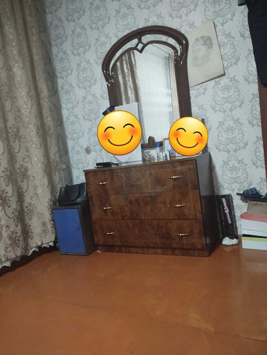 Спальный гарнитур