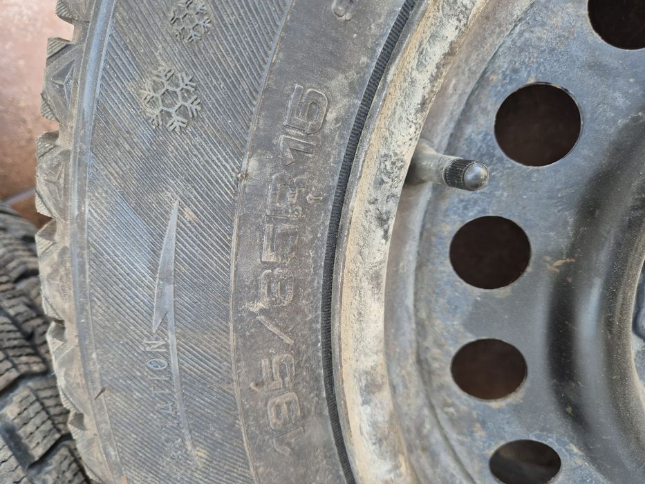 Шины зимний идеал