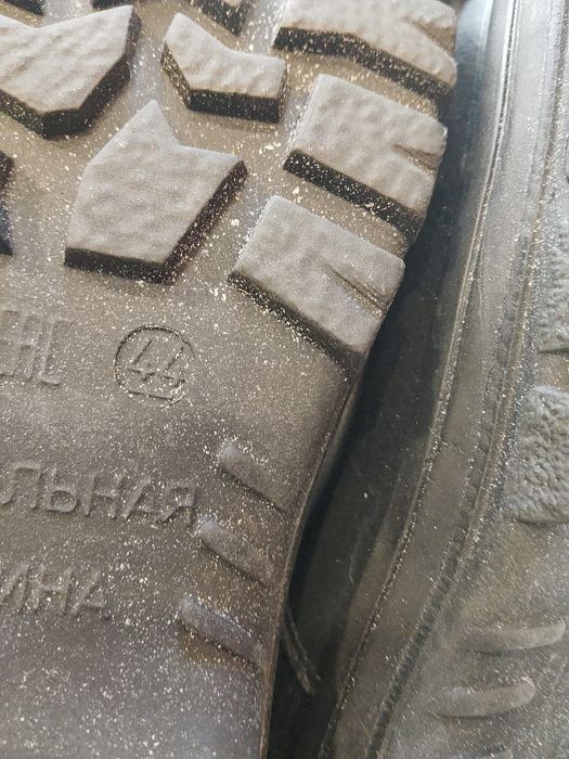 Продам ботинкий новый