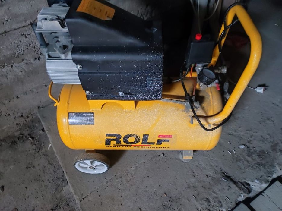 Компрессор на 50л