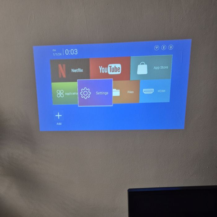 ПромоЦена!Smart 4K Android WiFiМини проектор ,въртящ се 1080P Bluetoot