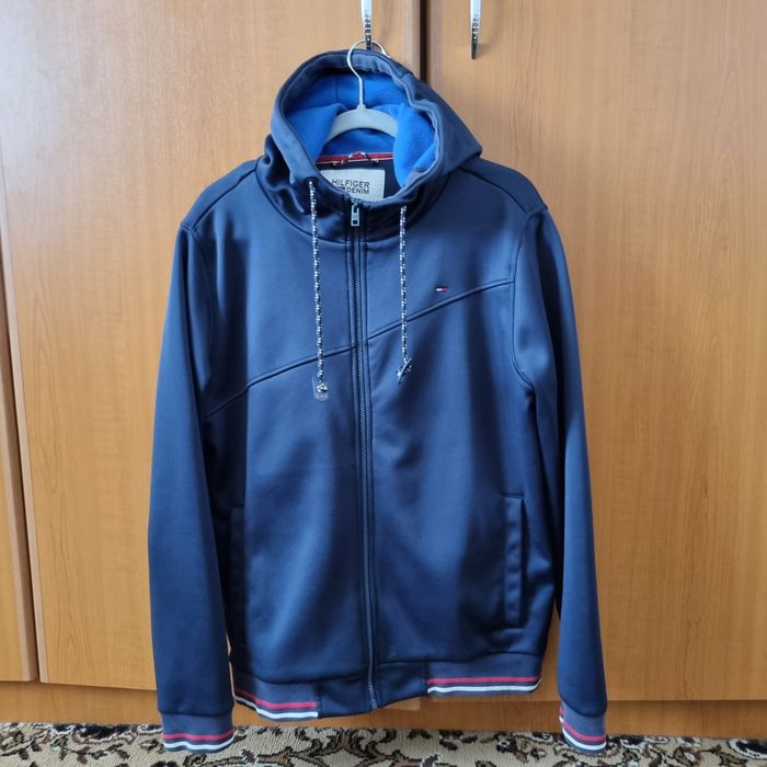 Geaca Peak performance S, Hanorac Tommy XL, Geaca Nike L