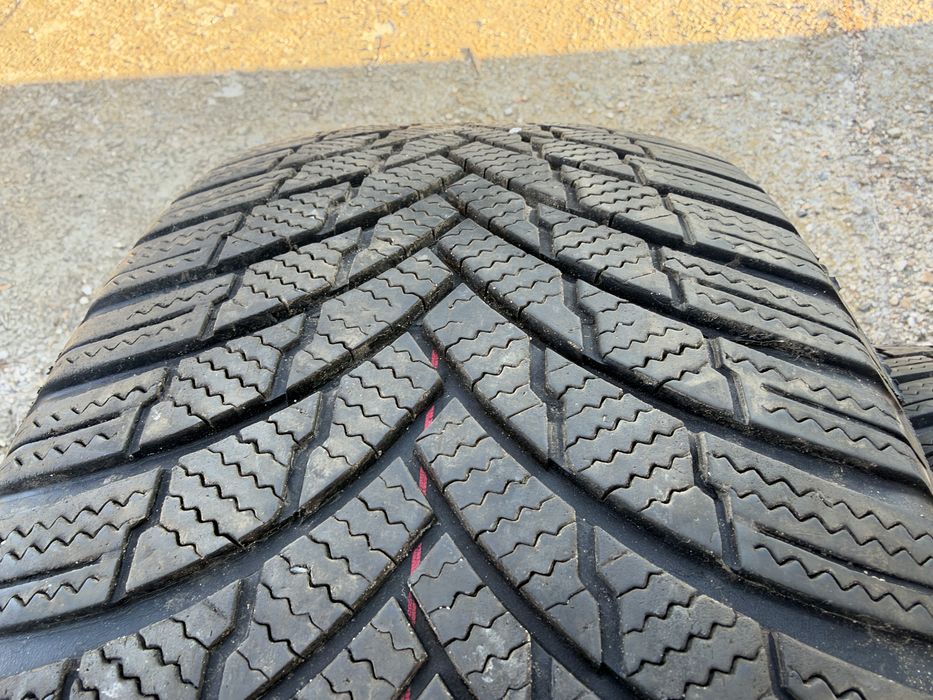 4бр. ОТЛИЧНИ Зимни Гуми С Борд 255/45R/20 -FIRESTONE- DOT:4424- 6.5мм.+5.3мм.