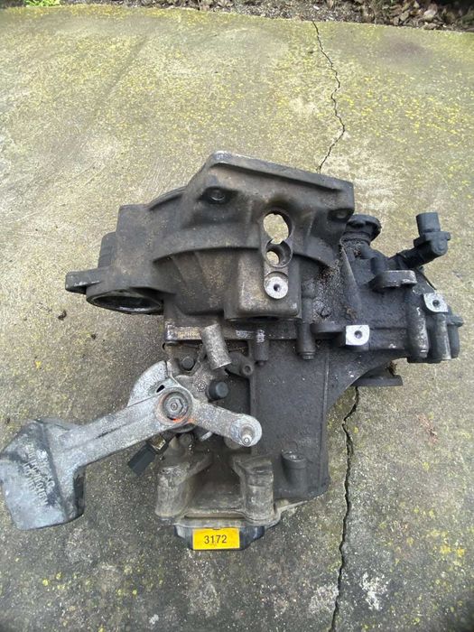 Скоростна кутия 5-степенна от голф 4-ка 90/110кс