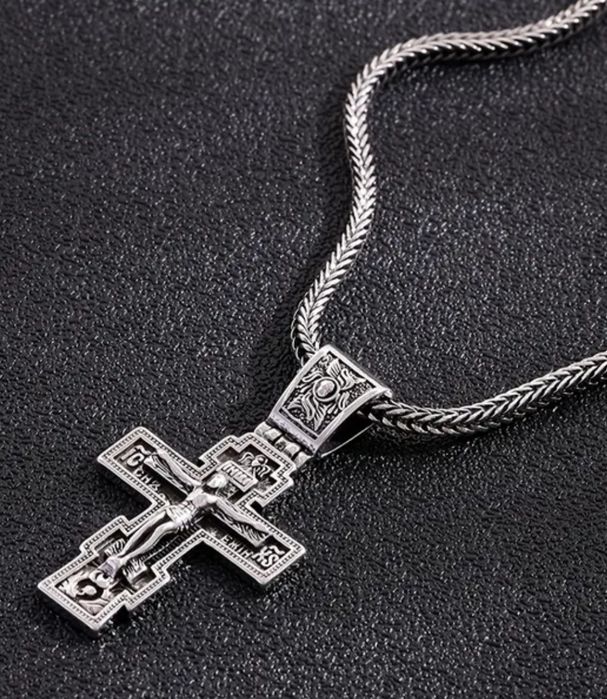 Чисто нов масивен православен кръст с верижка – „Спаси и Сохрани“