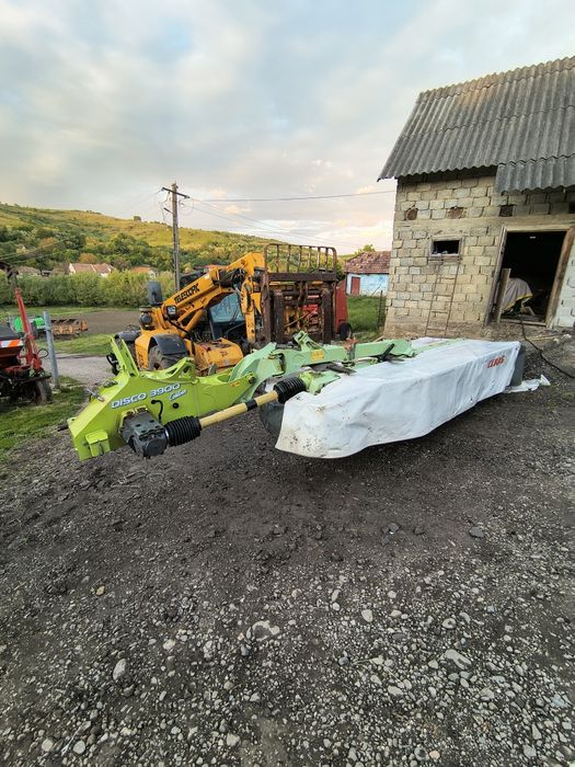 Cositoare Claas disco contour 3900