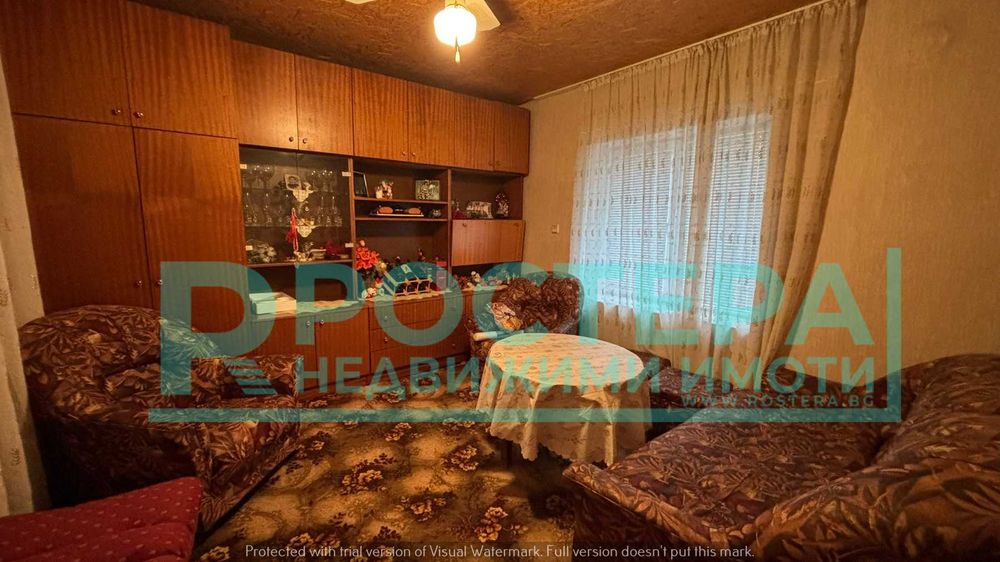 Двуетажна Тухлена Къща - с. Овчарово