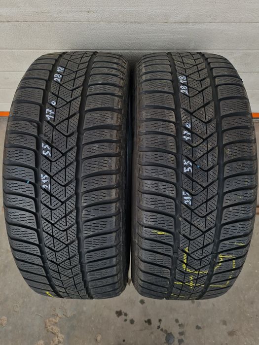 Зимни гуми 2 броя PIRELLI SottoZero3 215 55 R17 дот 2818