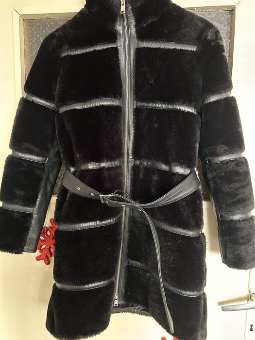 Палто с естествен косъм