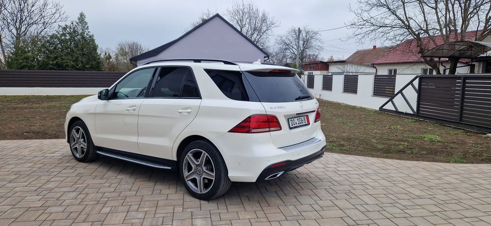 Vand Mercedes GLE 350 D / 4MATIC / Pachet AMG / Airmatic / 2019