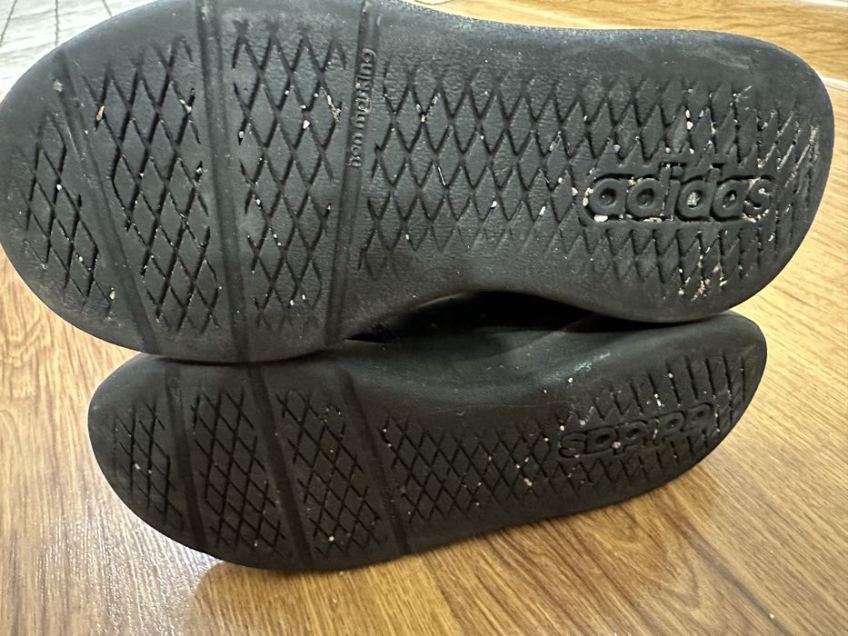 Кроссовки детский Adidas ориг.