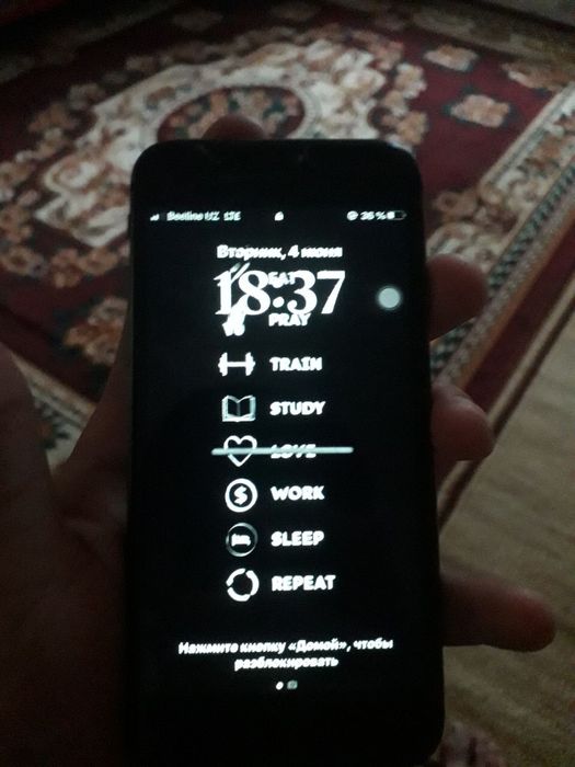 iphone 8  hotira 64 yomkust 68 sensir orqa krishka singa 150 200  ming