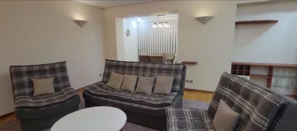 Сдаётся 3х комнатная квартира Мирзо Улугбекский район