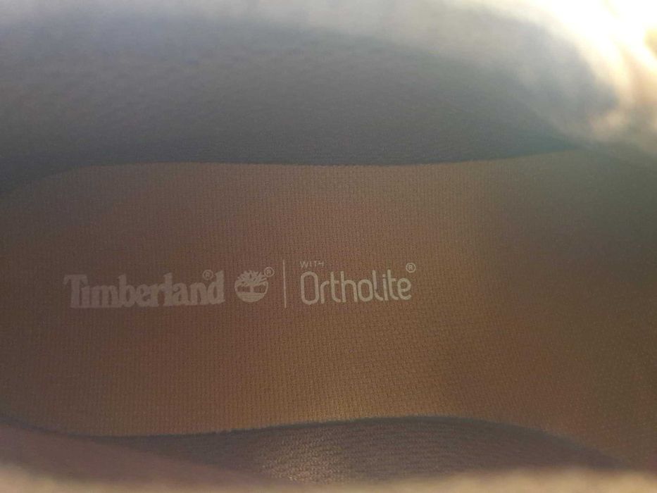 Ghete din piele nabuc