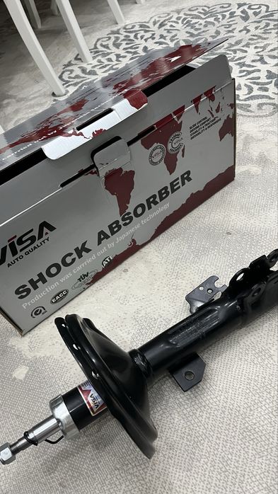 Передний амортизатор RX330, 350