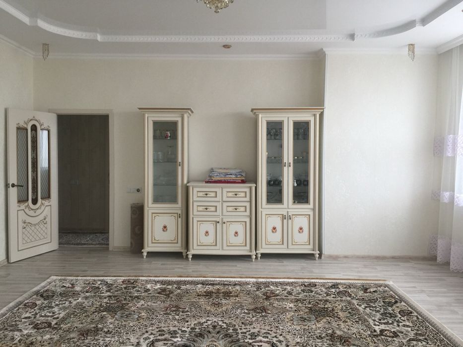 продам 2 комнатную квартиру