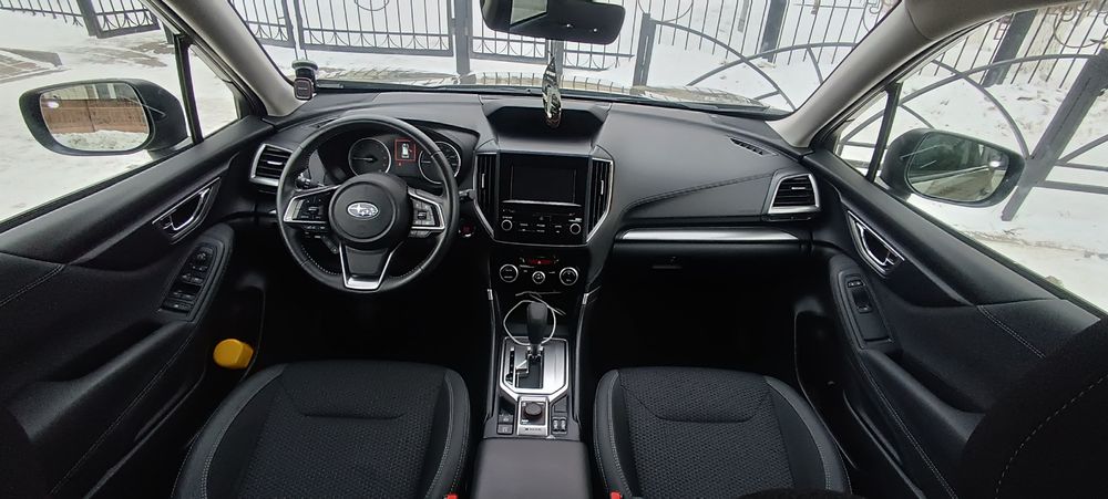 Subaru Forester 2023г.