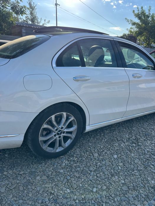 Ușă dreapta față Mercedes C class W205