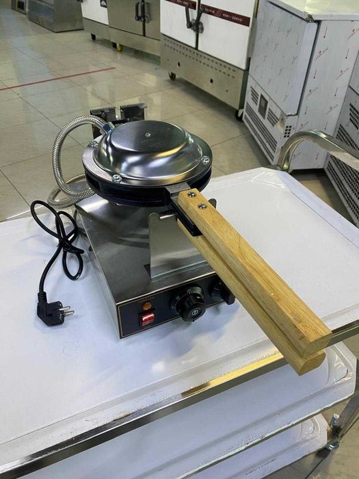 Вафельница в форме рыбки