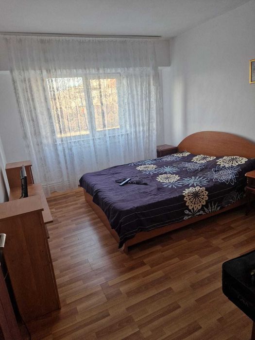 Apartament 2 camere decomandat - zona Piata Nord - de inchiriat