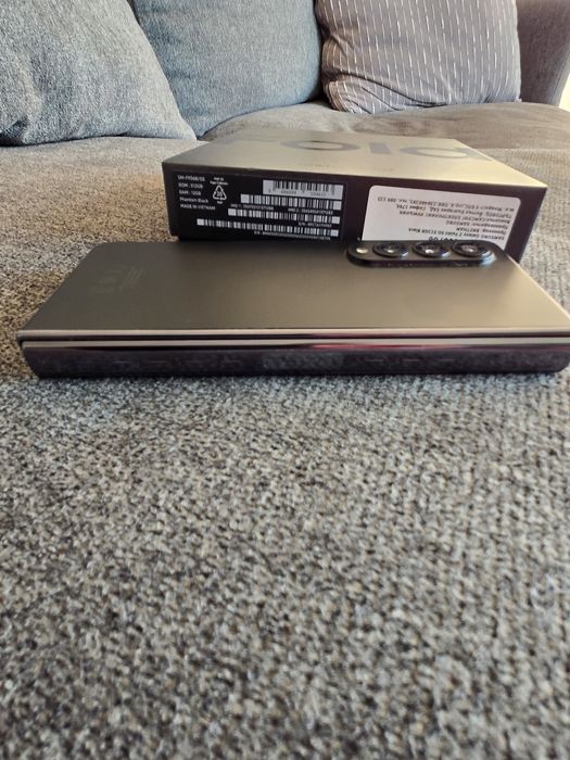 Самсунг Z Fold 4 НОВ ДИСПЛЕЙ+ протектор