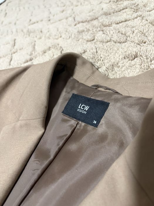 Пиджак женский Lc Waikiki 36 размер